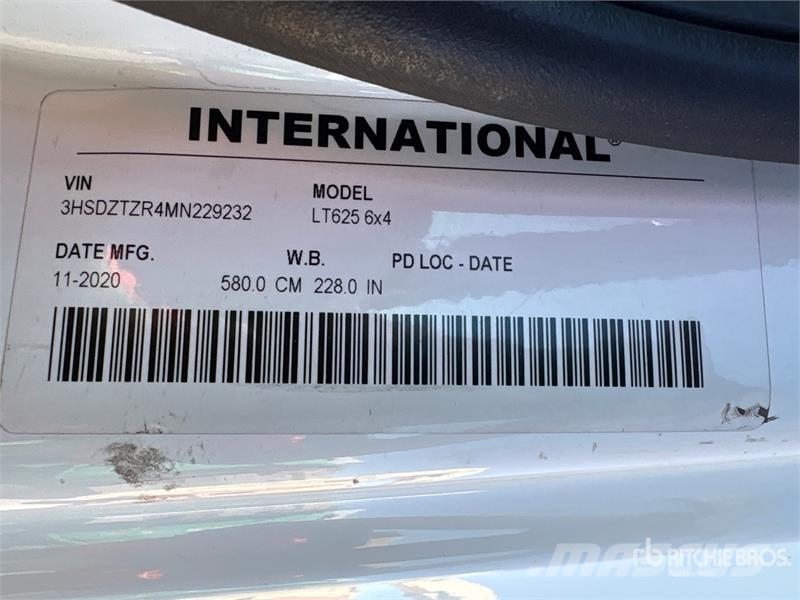 International LT625 Sadulveokid