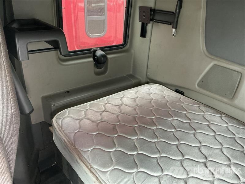 International LT625 Motrici e Trattori Stradali