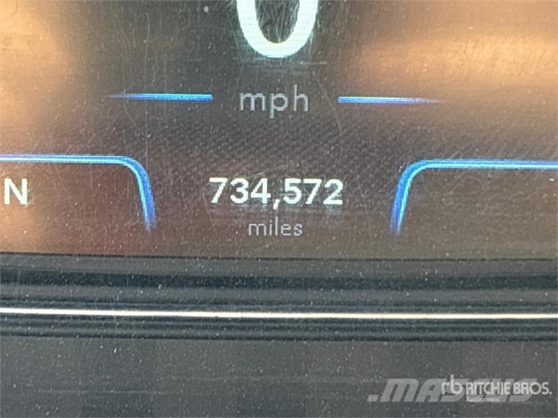 International LT625 트랙터 유닛
