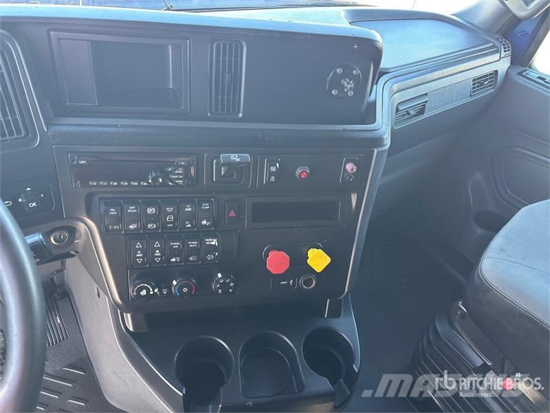 International LT625 트랙터 유닛