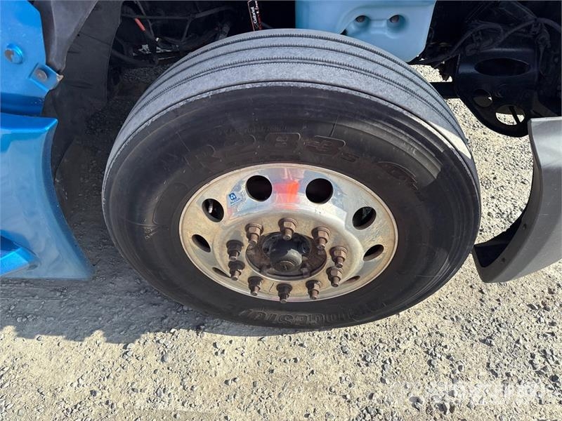 International LT625 트랙터 유닛