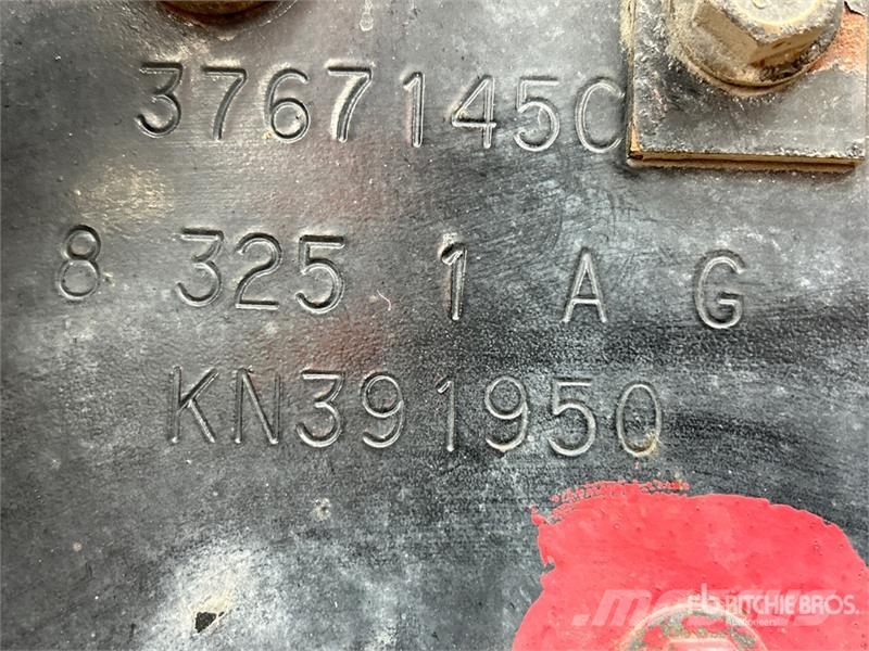 International LT625 트랙터 유닛