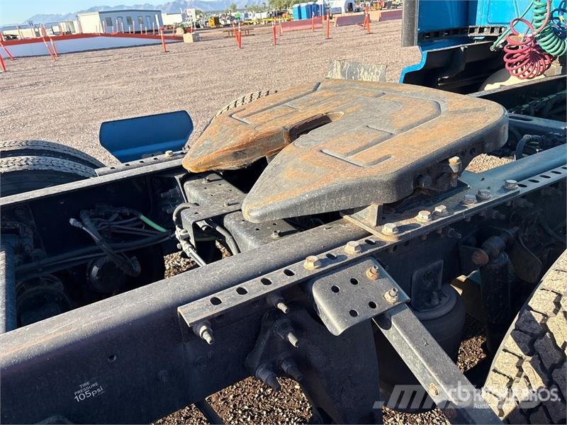 International LT625 Tracteur routier