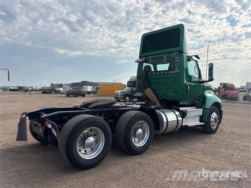 International LT625 트랙터 유닛