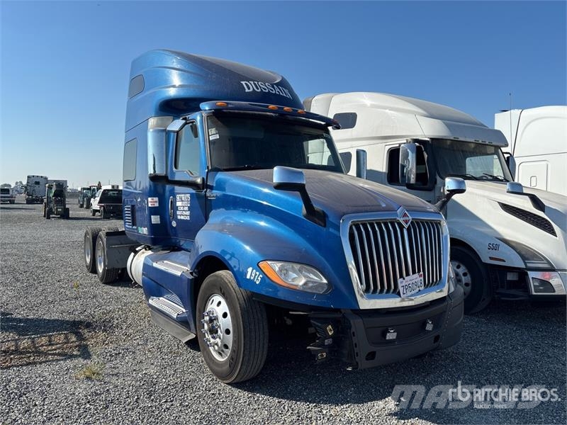 International LT625 Prime Movers