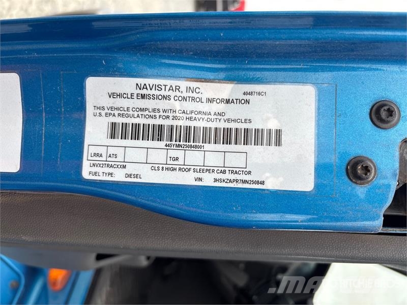 International LT625 Седельные тягачи