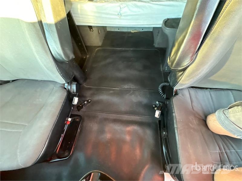 International LT625 Vetopöytäautot