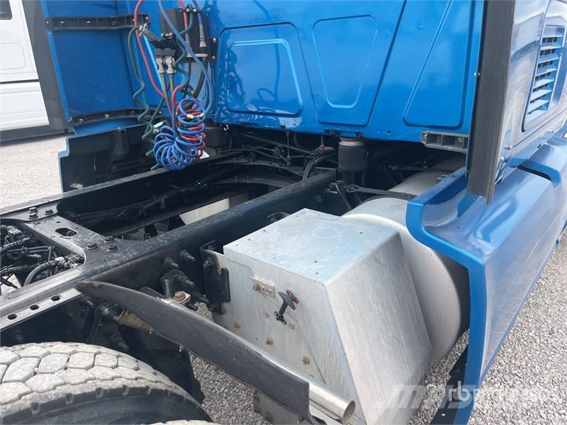 International LT625 Naudoti vilkikai