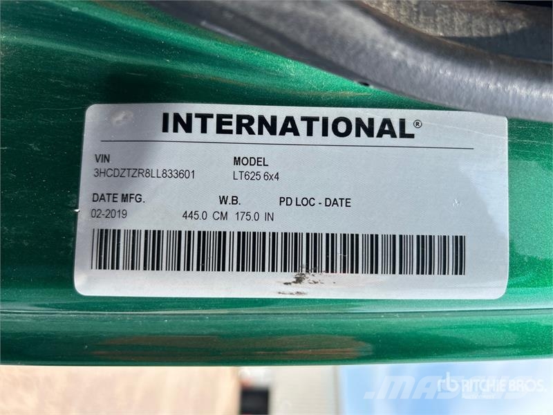 International LT625 트랙터 유닛