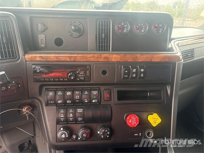 International LT625 Dragbilar