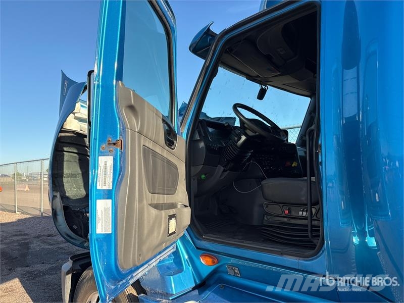 International LT625 Tracteur routier
