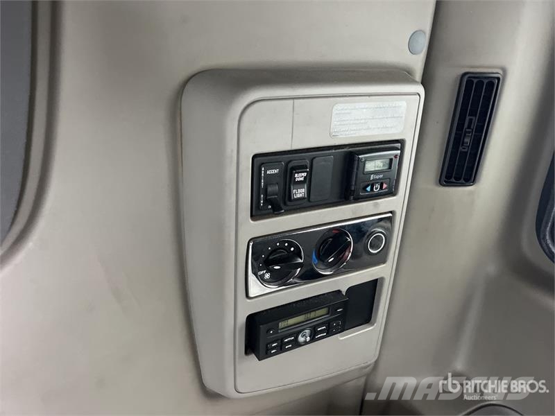 International LT625 Motrici e Trattori Stradali