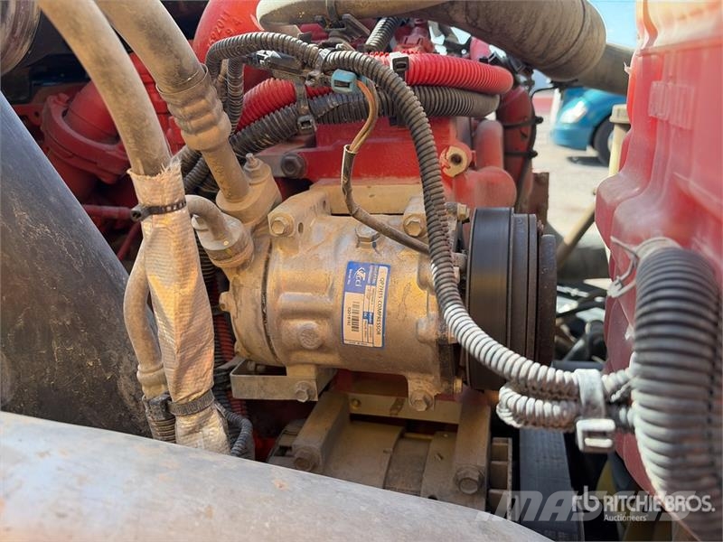 International LT625 Cabezas tractoras