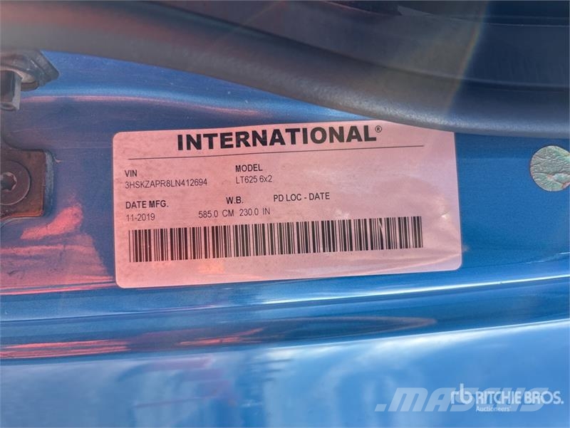 International LT625 Седельные тягачи