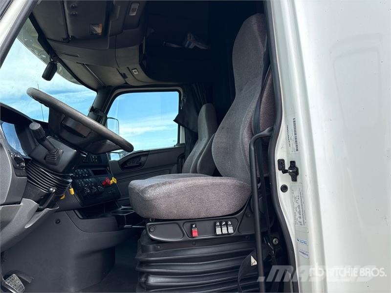 International LT625 Traktorske jedinice