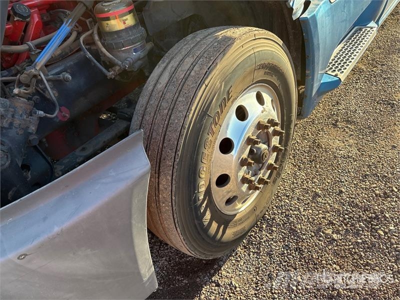 International LT625 Tracteur routier