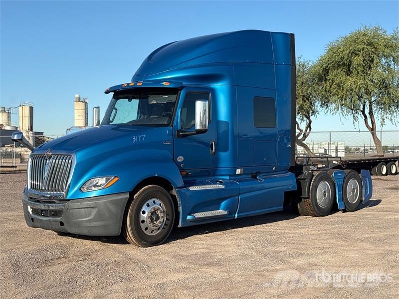 International LT625 Tracteur routier