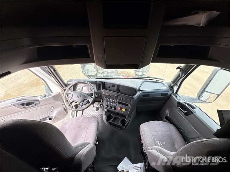 International LT625 Traktorske jedinice