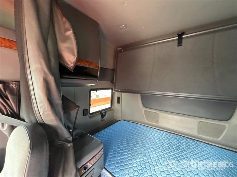 International LT625 트랙터 유닛