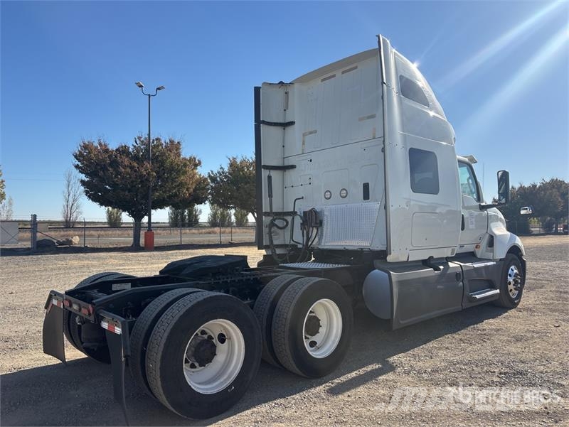 International LT625 Trekkvogner
