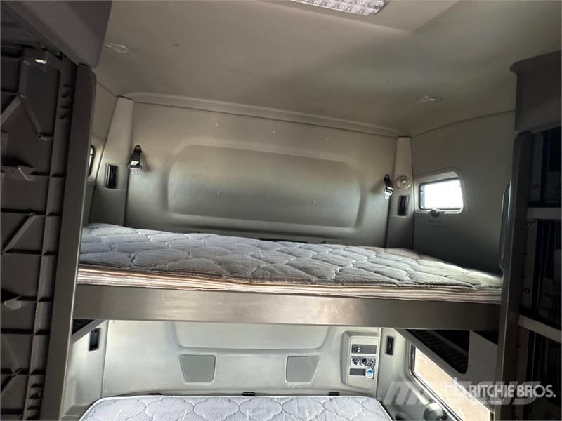 International LT625 Traktorske jedinice