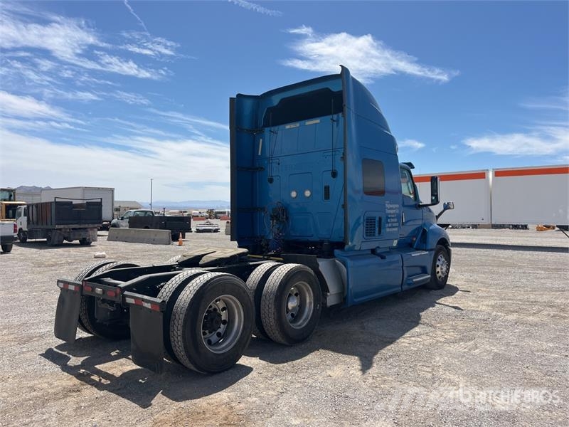 International LT625 Autotractoare