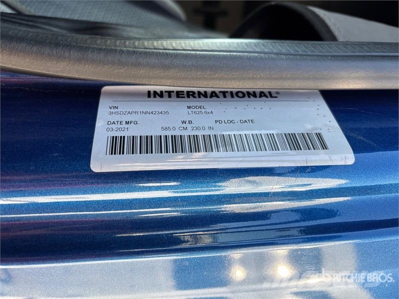 International LT625 Prime Movers
