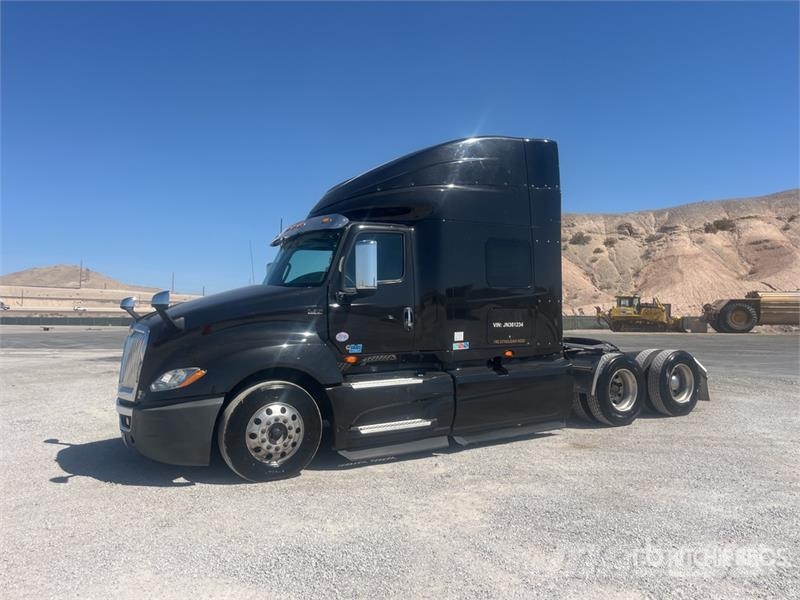 International LT625 Prime Movers