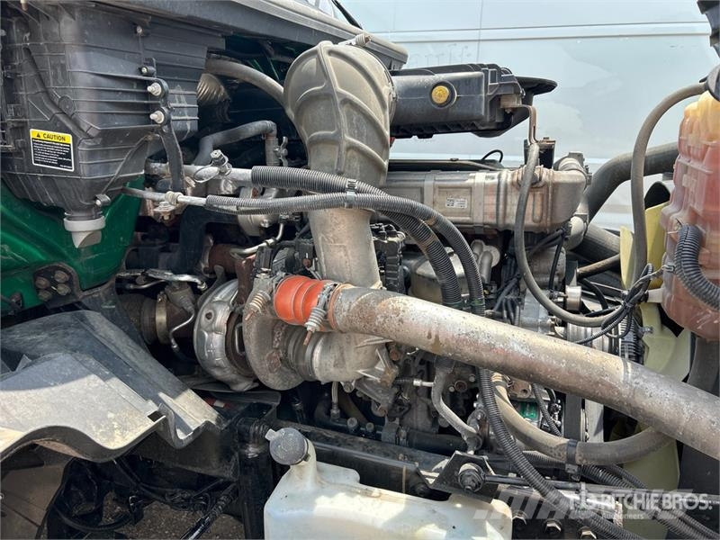 International LT625 트랙터 유닛