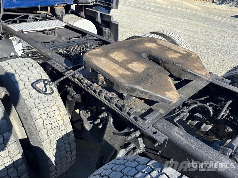 International LT625 트랙터 유닛