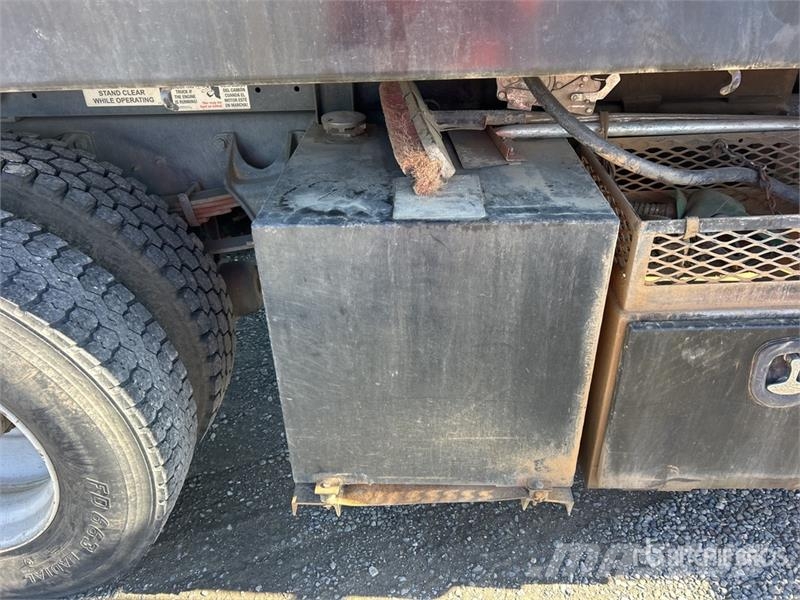 International MV 607 4x2 S/A Dump Truck 덤프 트럭