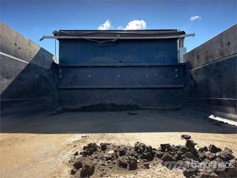 International MV 607 4x2 S/A Dump Truck 덤프 트럭