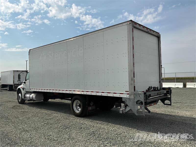 International MV607 4x2 Van Truck Camiones caja cerrada