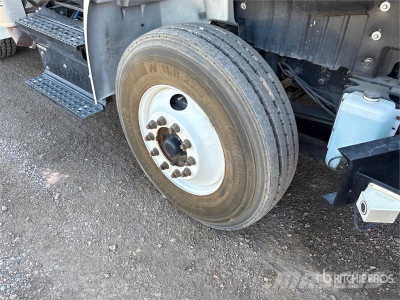 International MV607 4x2 Utility Truck Pickup/Αγροτικό