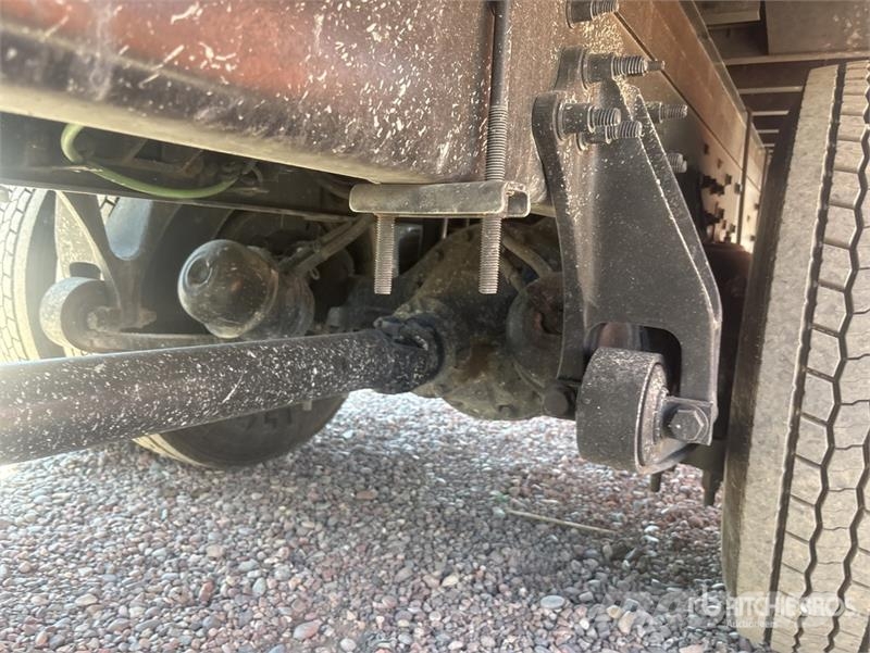 International MV607 4x2 Van Truck Camion cassonati