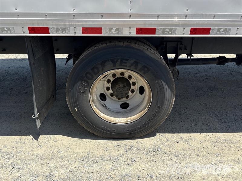 International MV607 4x2 Refrigerated Truck 온도 조절식 트럭
