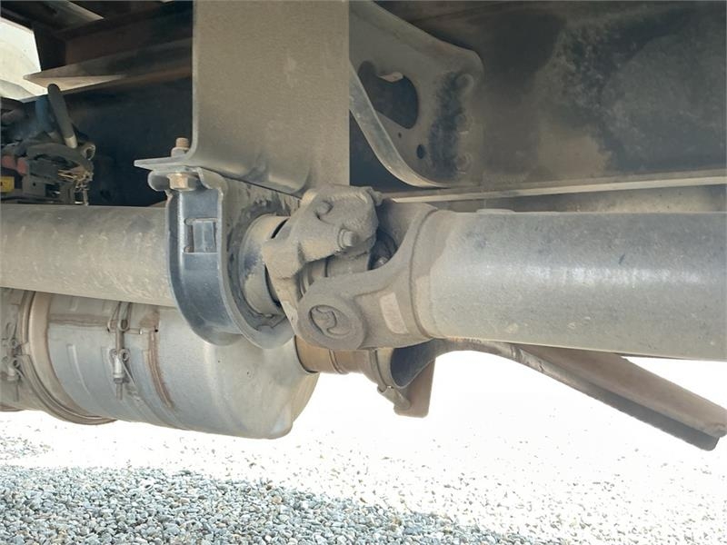 International MV607 4x2 Van Truck Camiones caja cerrada