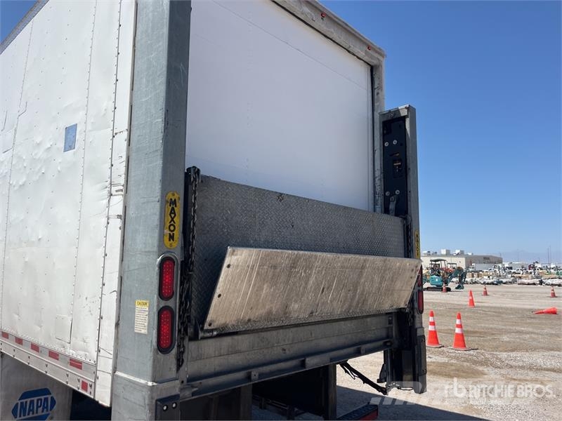 International MV607 4x2 Van Truck Φορτηγά Κόφα