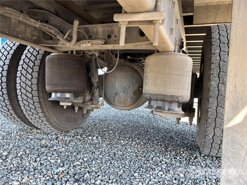 International MV607 4x2 Van Truck Φορτηγά Κόφα