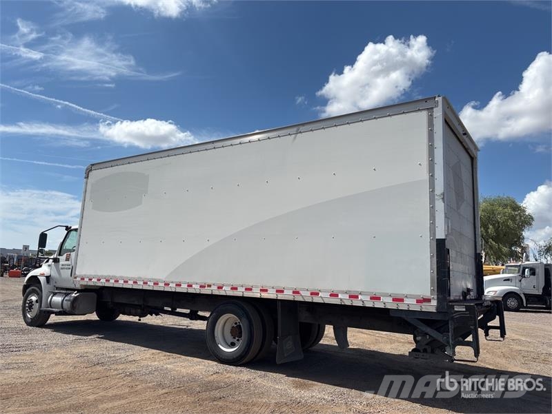 International MV607 4x2 Van Truck 탑차 트럭