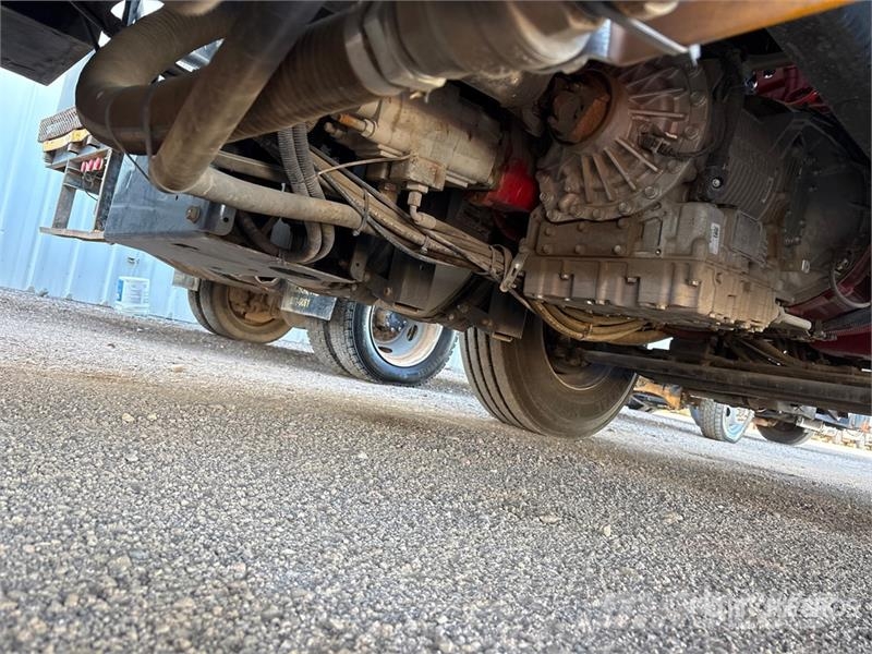 International MV607 4x2 Utility Truck Pickup/Αγροτικό