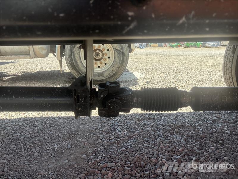 International MV607 4x2 Van Truck Camion cassonati