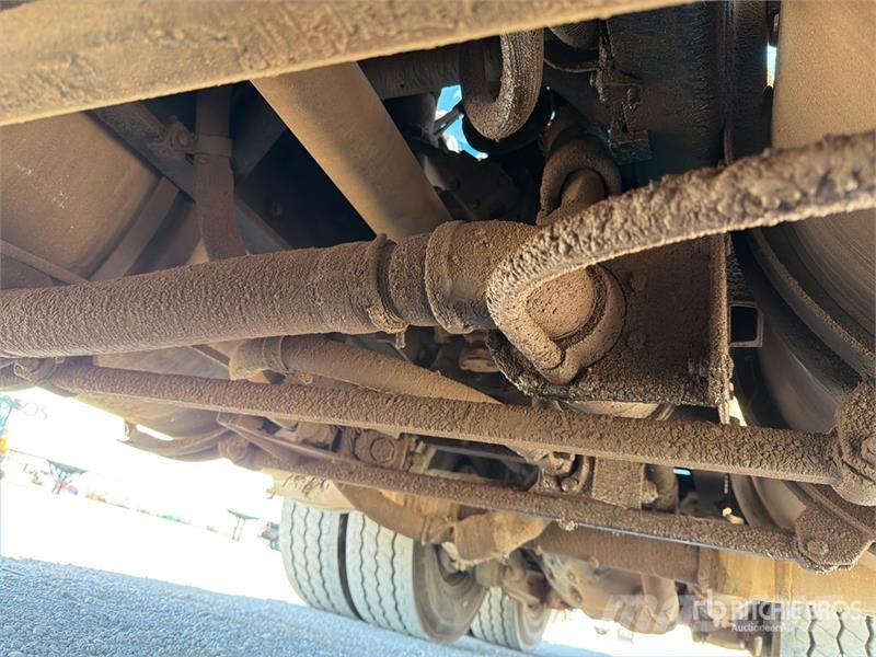 International on International 2574 6x4 Sewer Cleaner Truck 콤비/진공 트럭