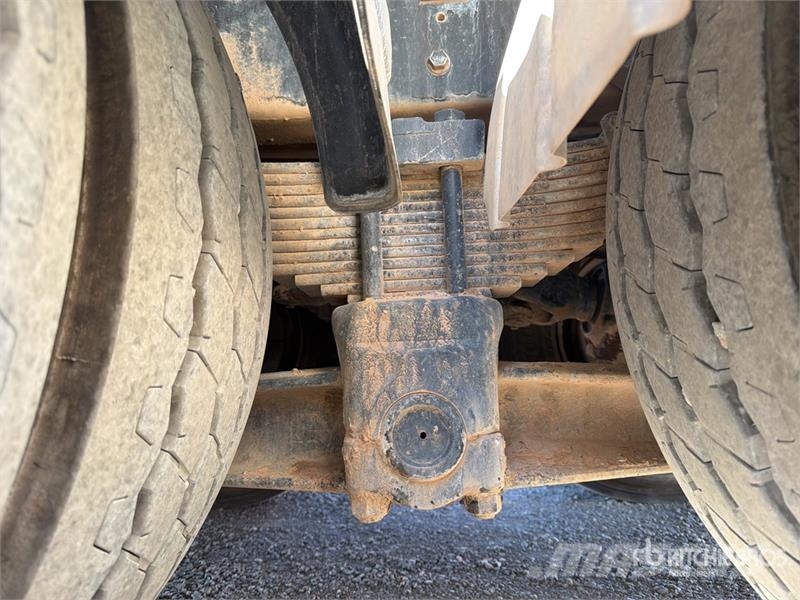 International on International 2574 6x4 Sewer Cleaner Truck 콤비/진공 트럭