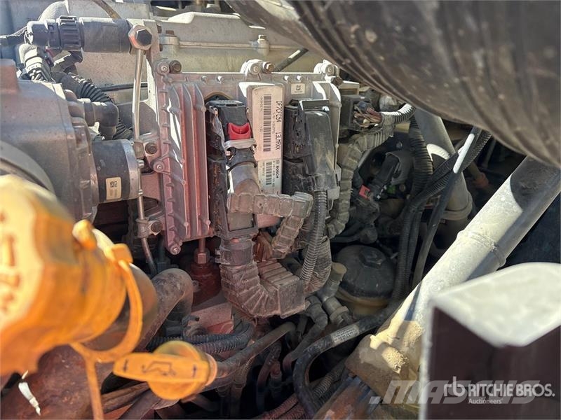 International ProStar+ 113 6x4 Water Truck Su tankerleri