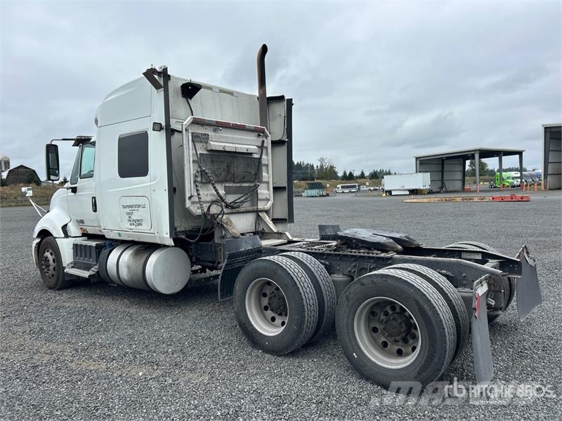 International Prostar+113 6x4 T/A Sleeper Truck Tractor وحدات الجر