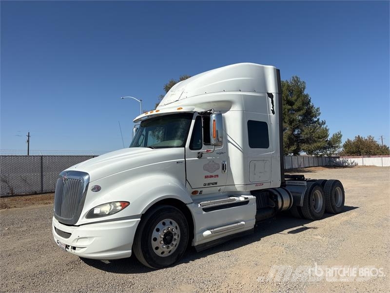 International Prostar+ 122 6x4 T/A Sleeper Truck Tractor Vilcēji