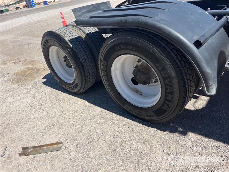 International Prostar LF627 وحدات الجر