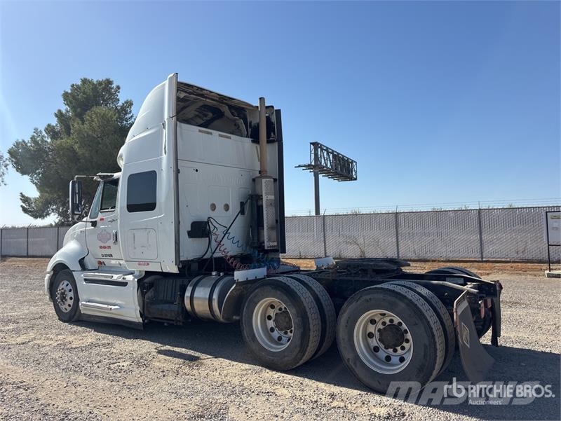 International Prostar+ 122 6x4 T/A Sleeper Truck Tractor Vilcēji