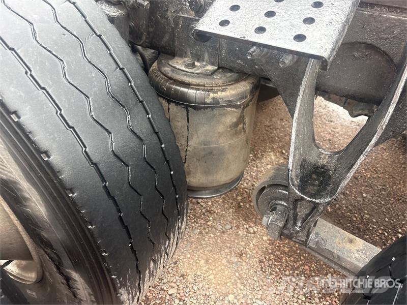 International ProStar+122 6x4 T/A Sleeper Truck Tractor Dragbilar
